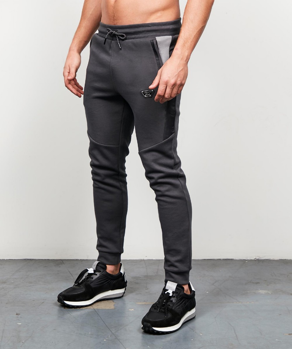 alessandro zavetti joggers