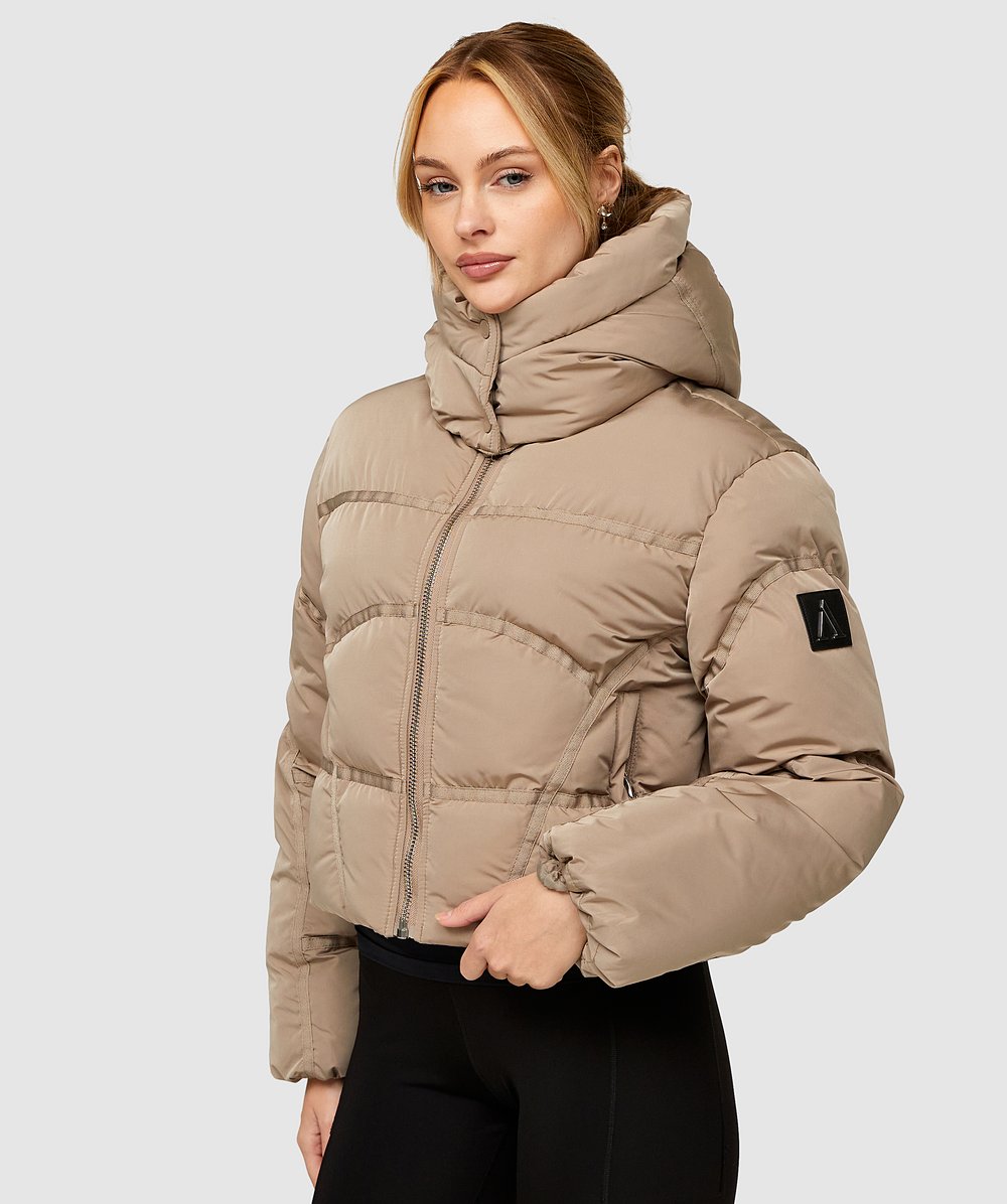 womens cropped puffer jacket