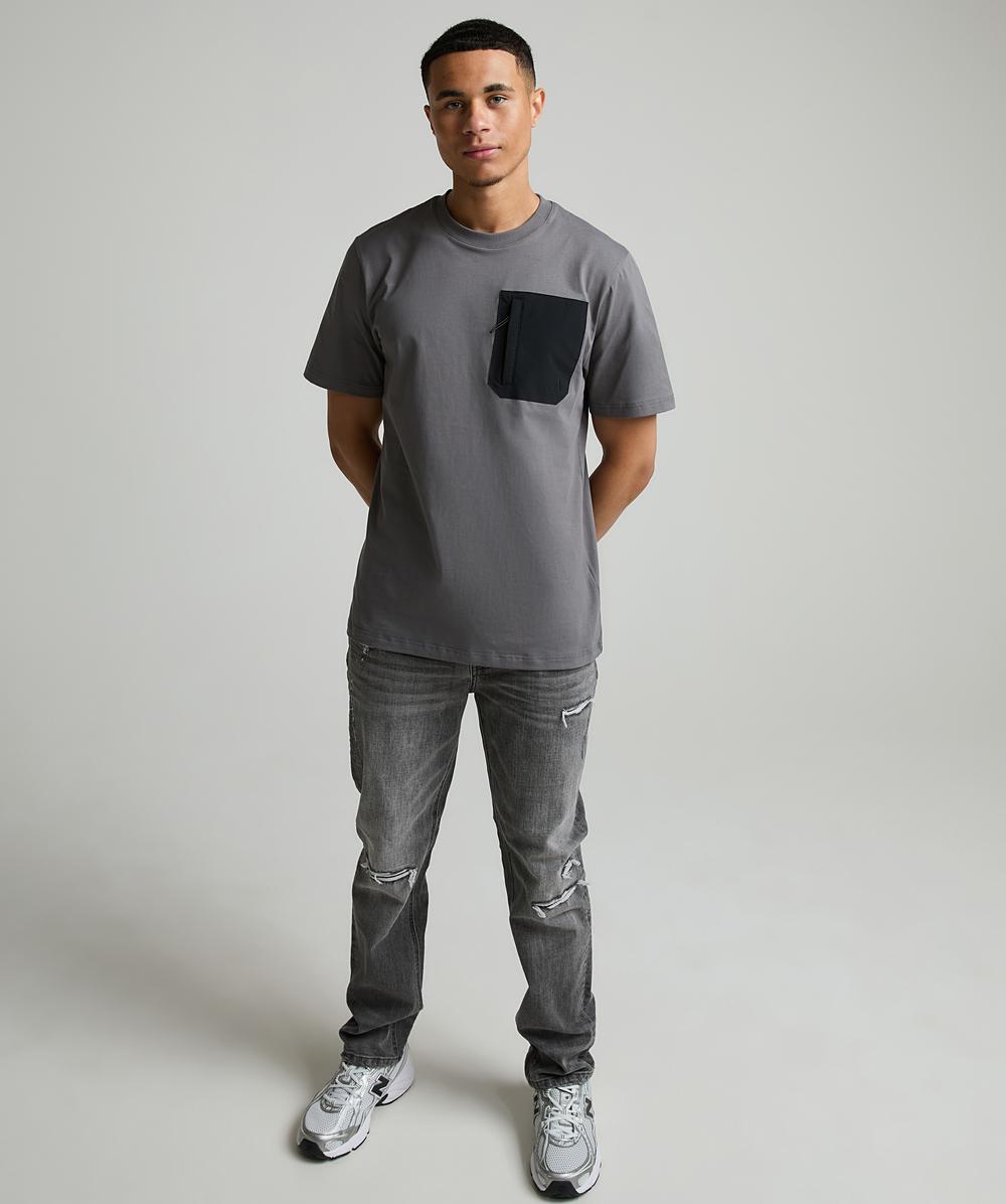 Alessandro Zavetti Rossano Pocket T-Shirt | Electric Dusk / Black