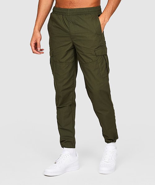 Larno Core Woven Cargo Pant